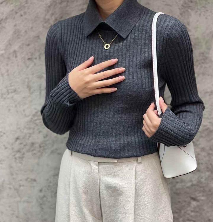 Теплый топ с воротником