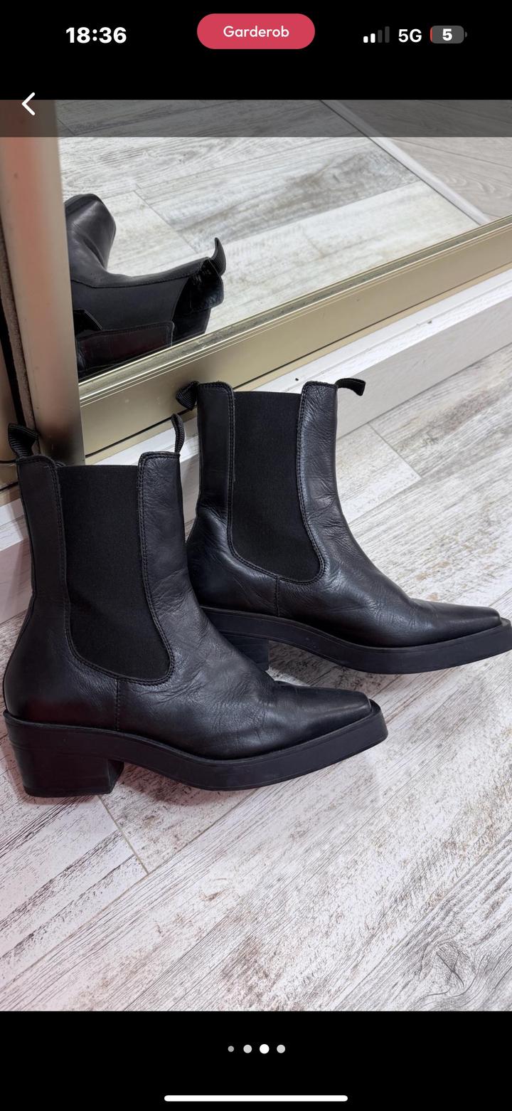 Казаки из натуральной кожи