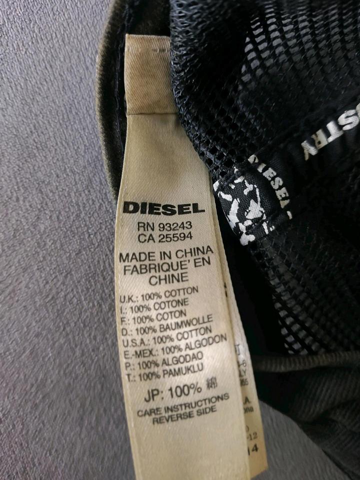 Кепка Diesel оригинал.Оригинальная кепка Дизель