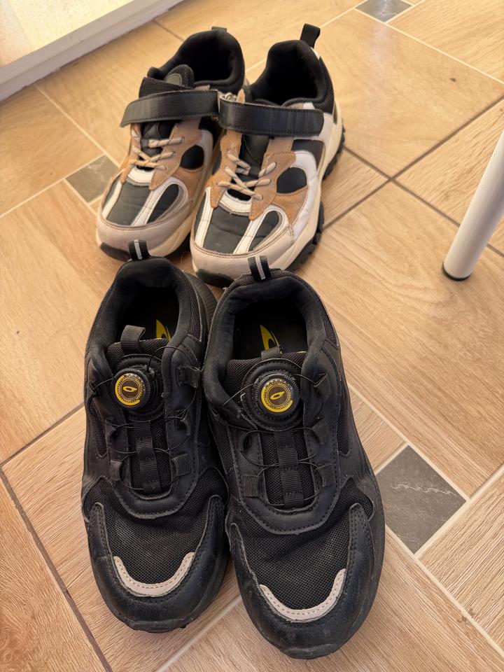 Кроссовки 2пары , 37р