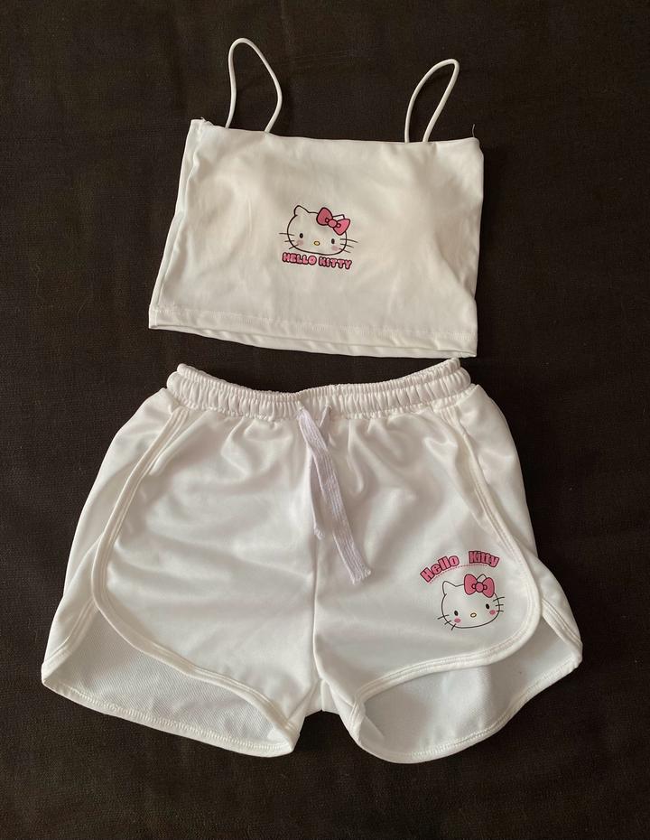 двойка hello kitty