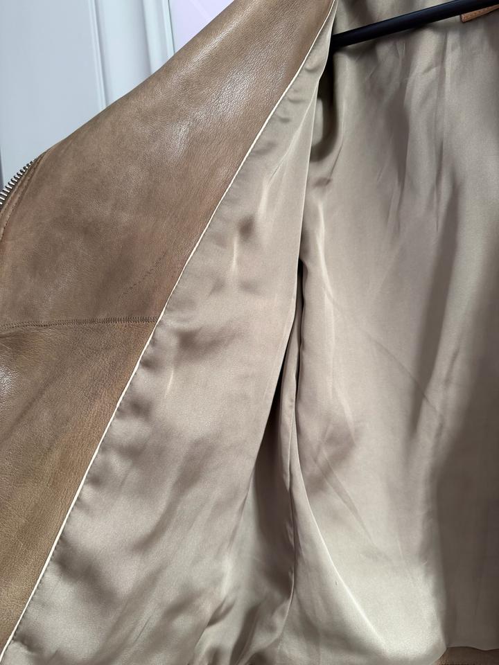 Кожаная куртка Massimo Dutti, хаки
