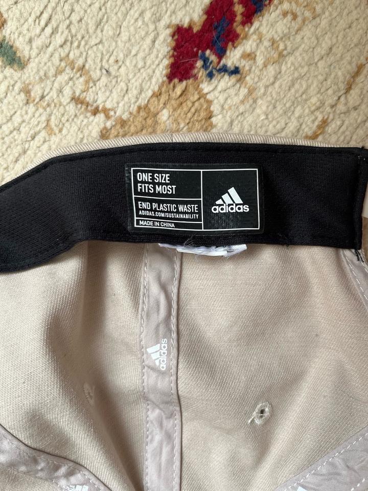 Бейсболка adidas