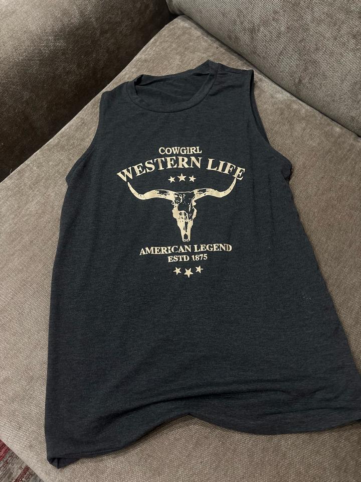 Майка ноу нейм