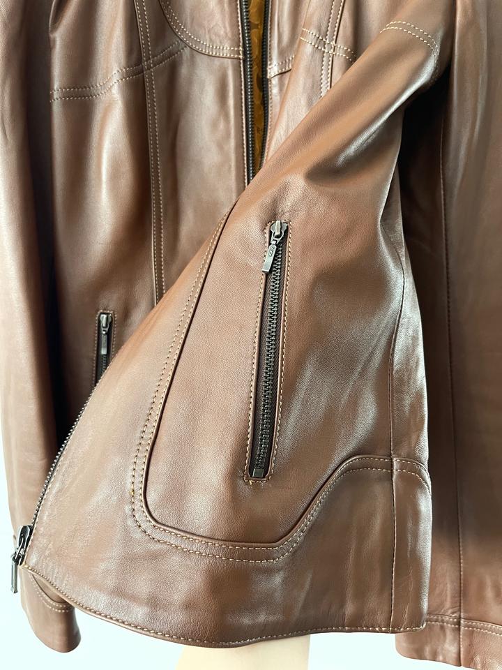 Кожаная куртка