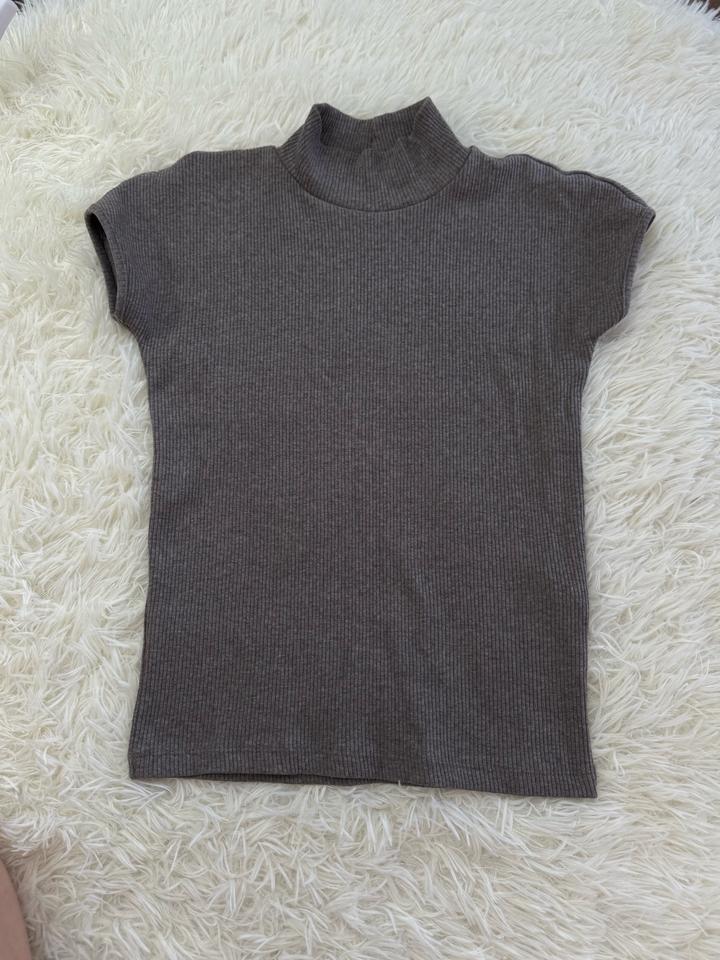 Серая кофта Zara