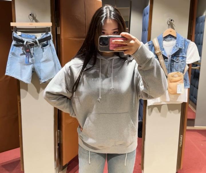 Худи Levi’s