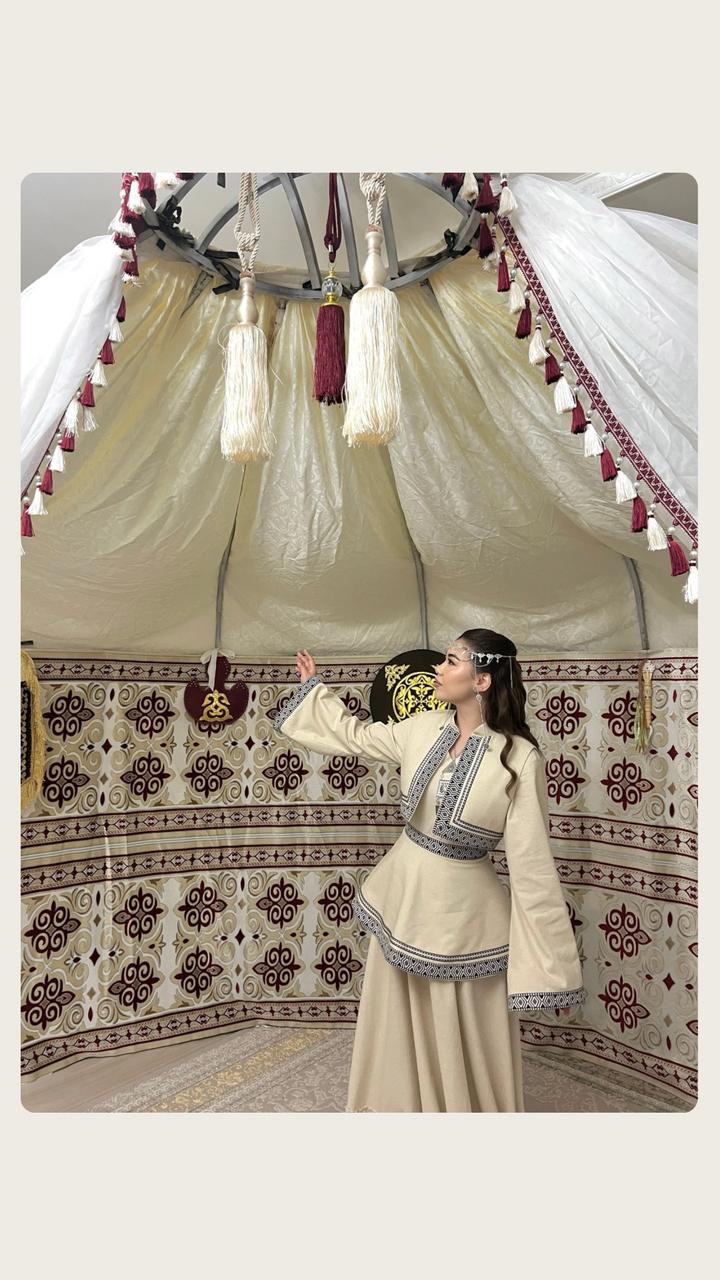 Ұзату / Қалыңдық көйлегі. Платье в казахском национальном стиле (ручная работа)