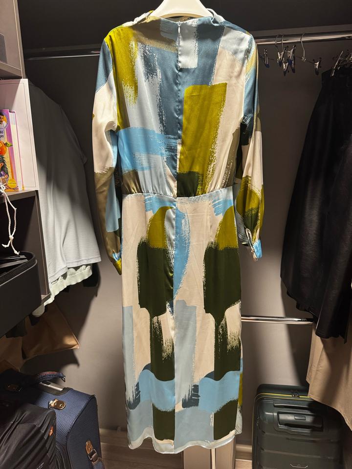 Платье Zara