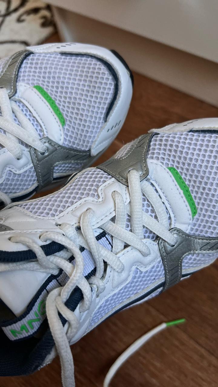 Красовки Mango