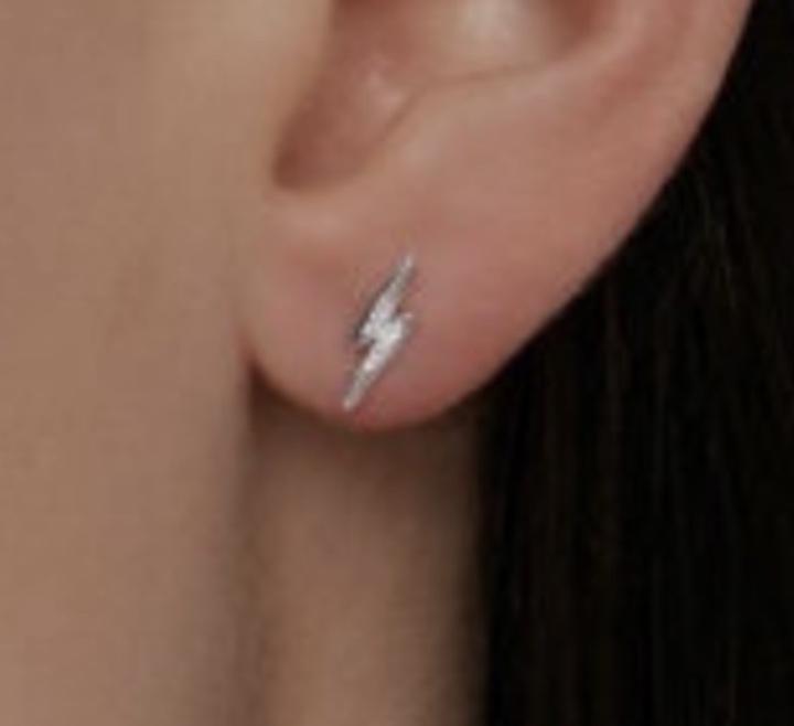 Моносерьга