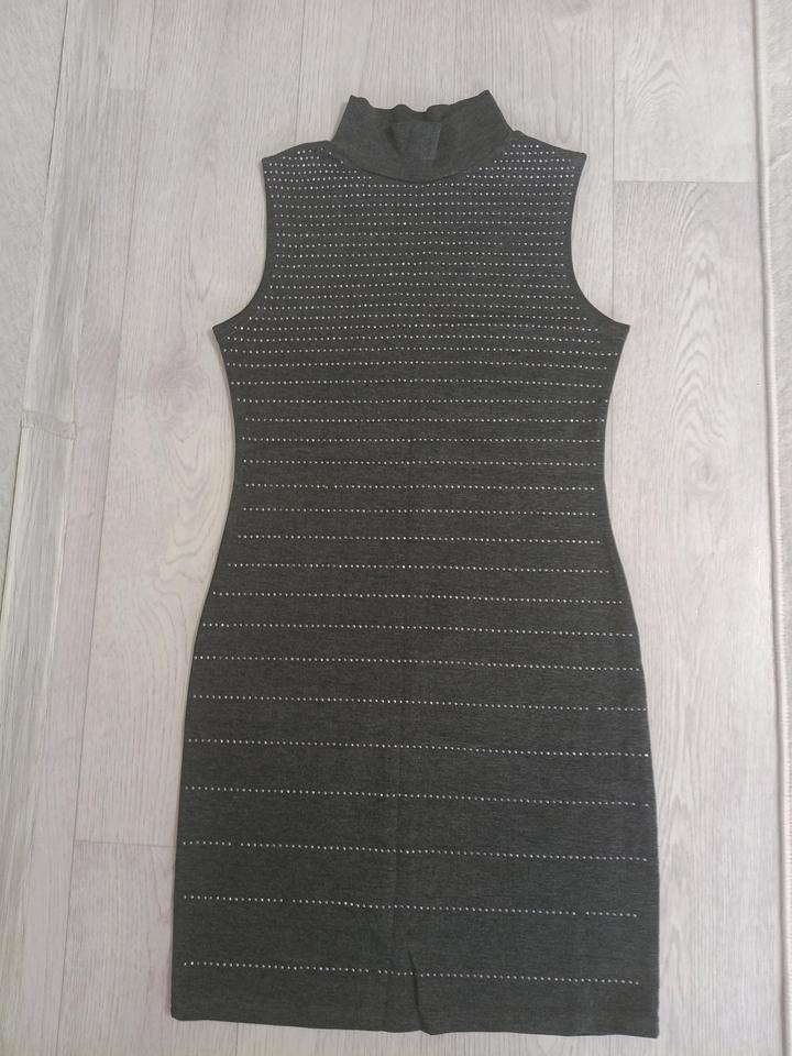 Платья и тоника