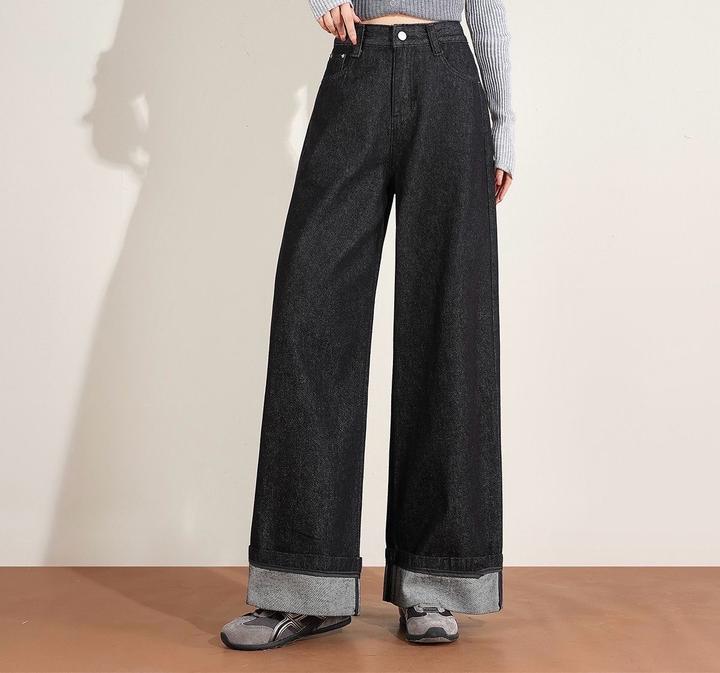 Черные джинсы