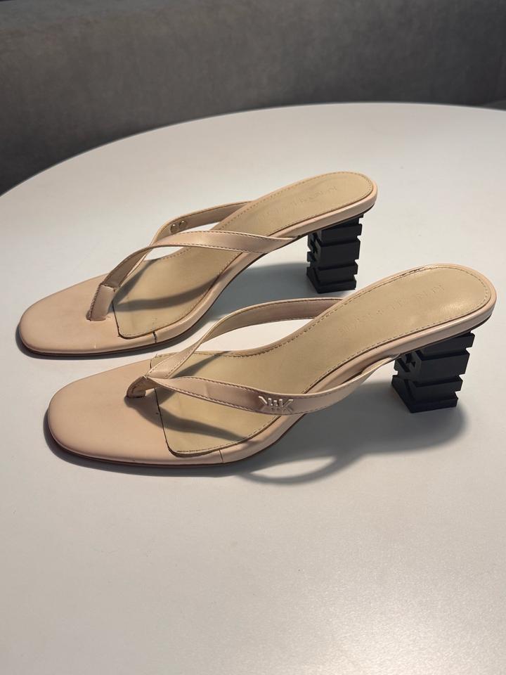 Босоножки Kendall + Kylie кожа