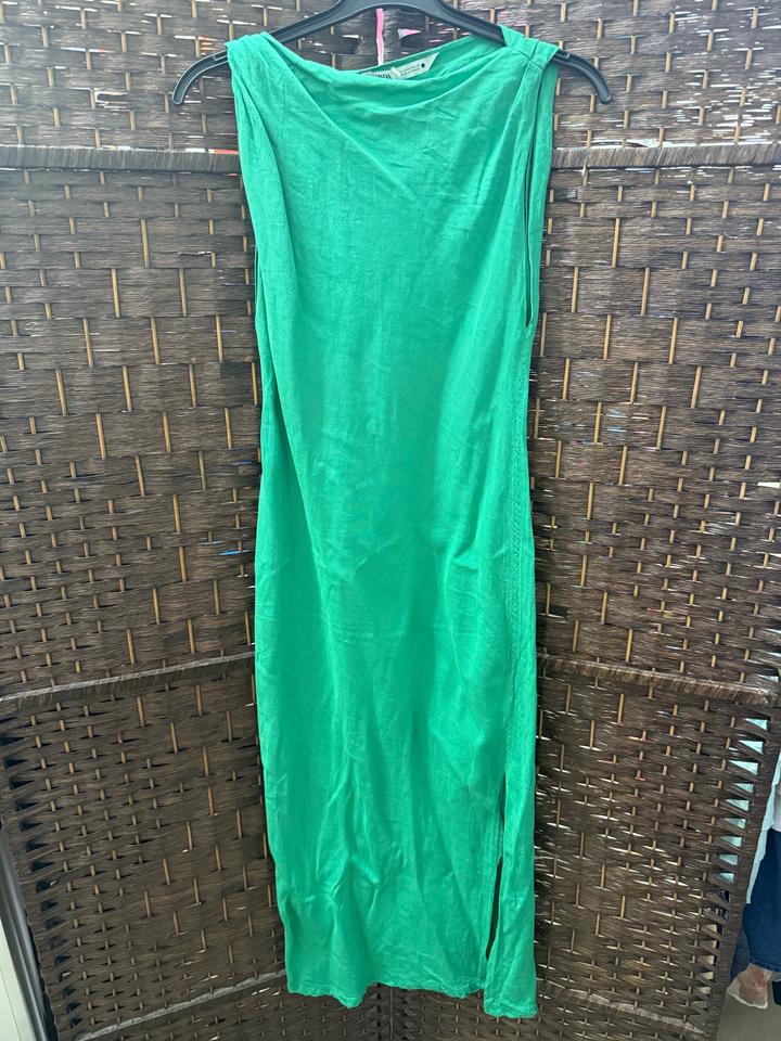 Платье Zara