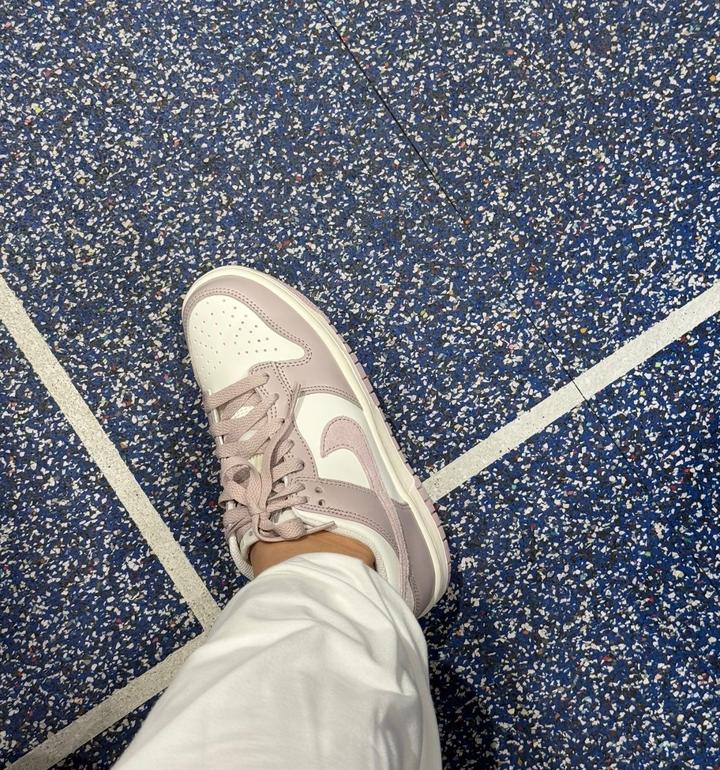 Продам кроссовки Nike