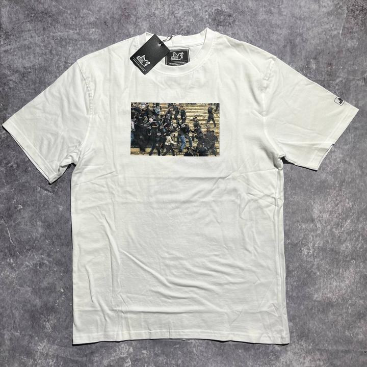 Футболка Peaceful Hooligan