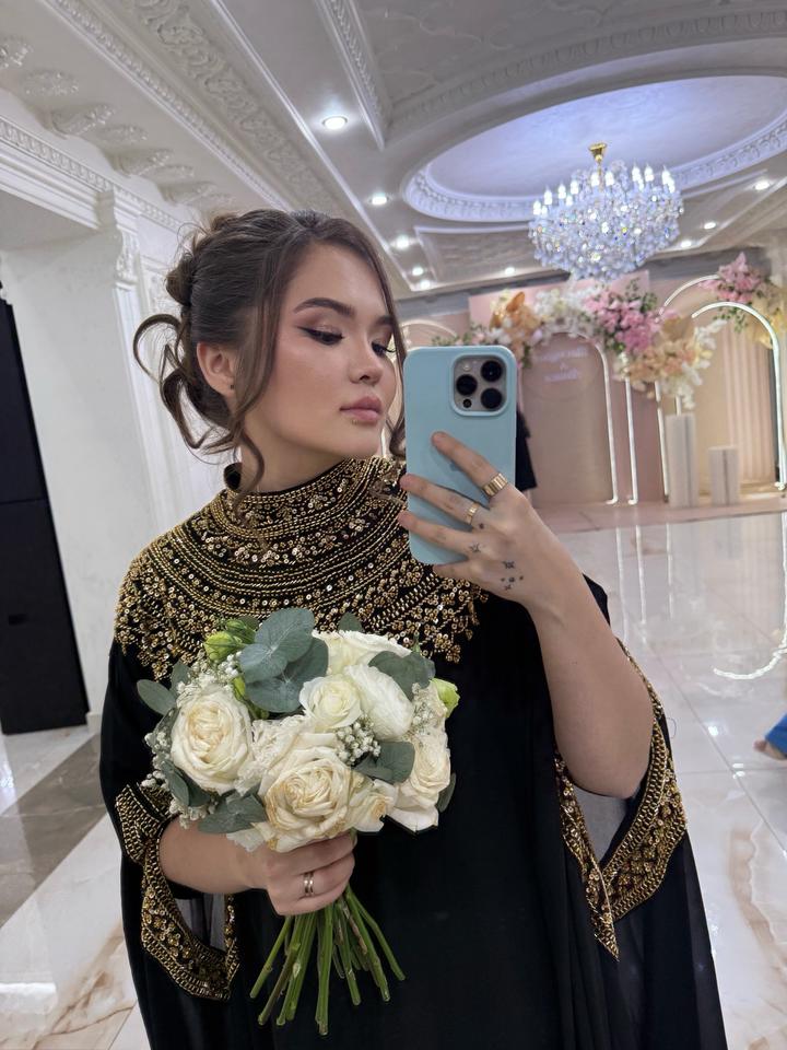 платье на праздник