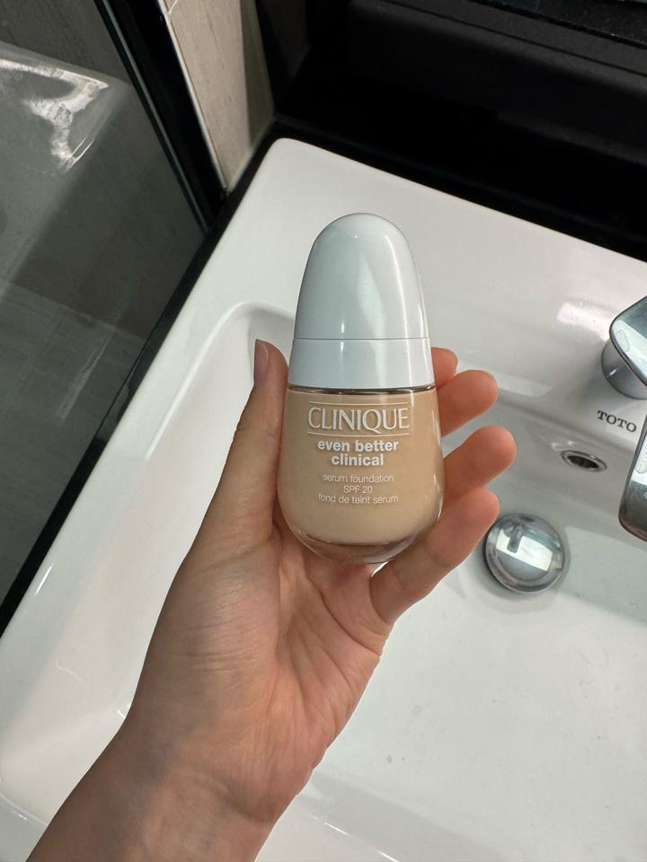 CLINIQUE even better clinical foundation