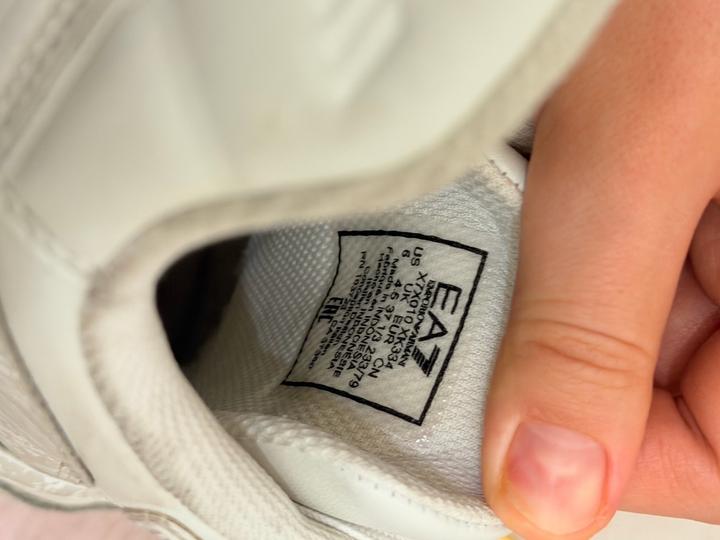 EA7 кроссовки женские