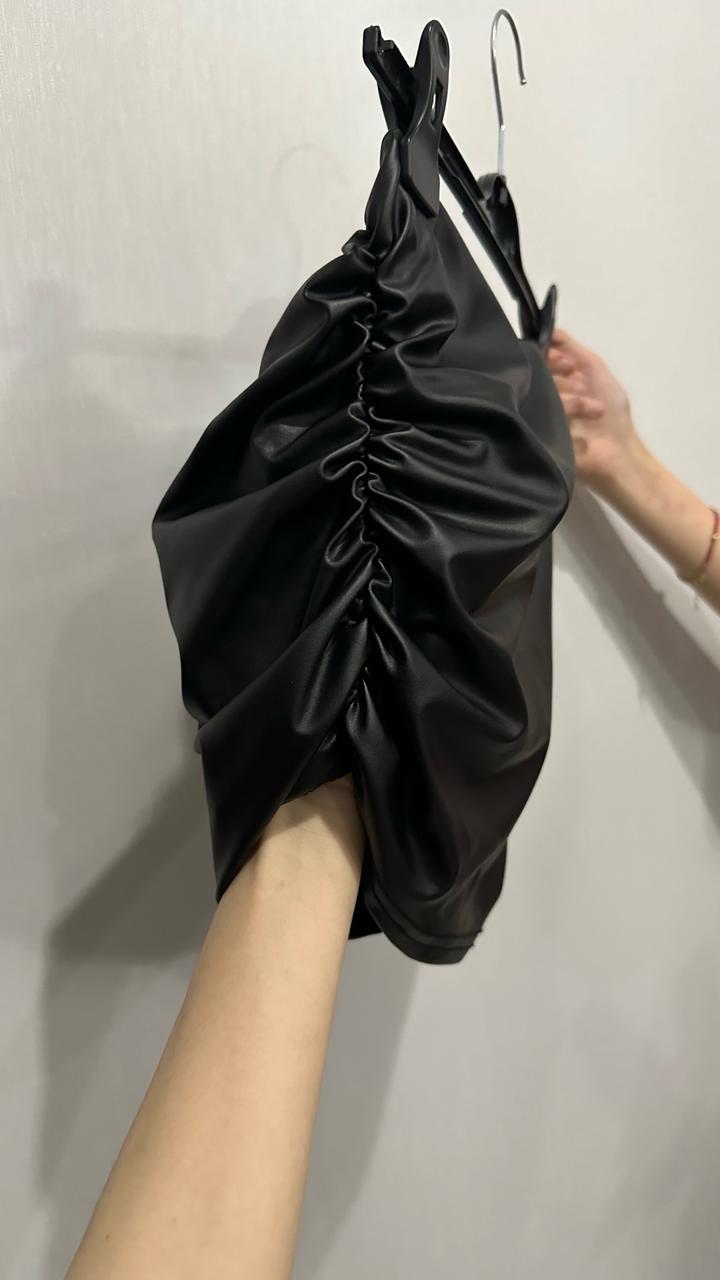 Топ кожаный