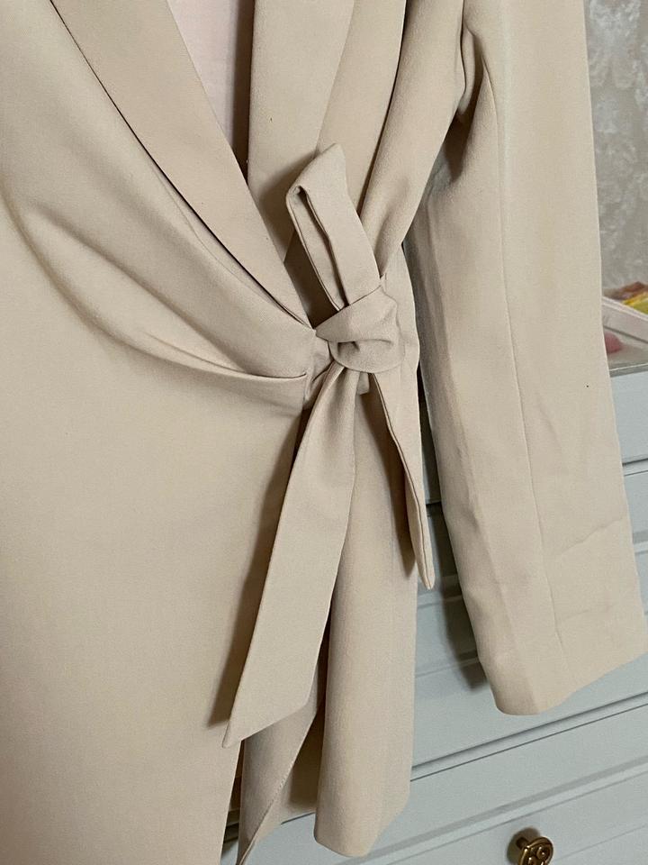 Пиджак на завязке