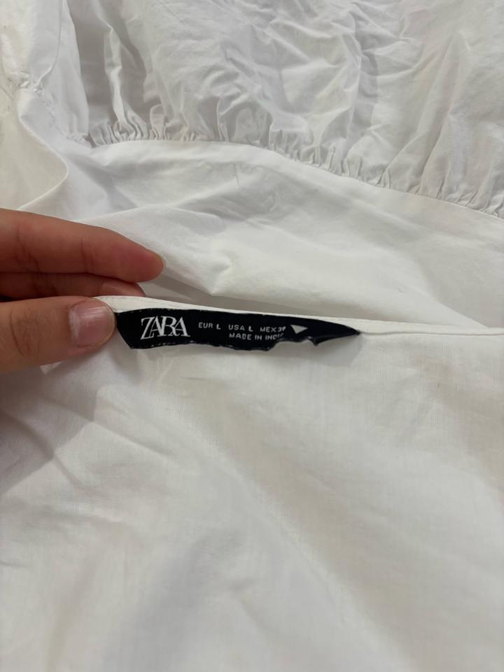 Zara белый очень нежный платье