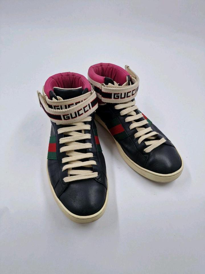Чёрные кроссовки Gucci