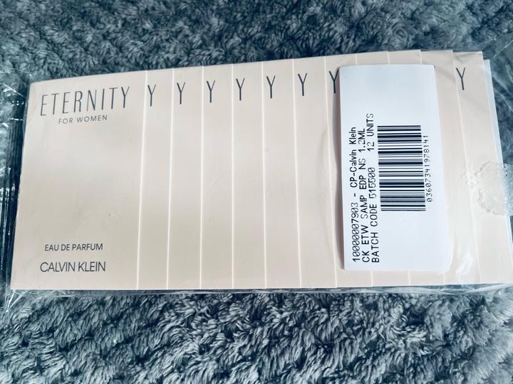 Парфюмерная вода Calvin Klein Eternity for Women ( Eau de Parfum). 12шт по 1,2мл