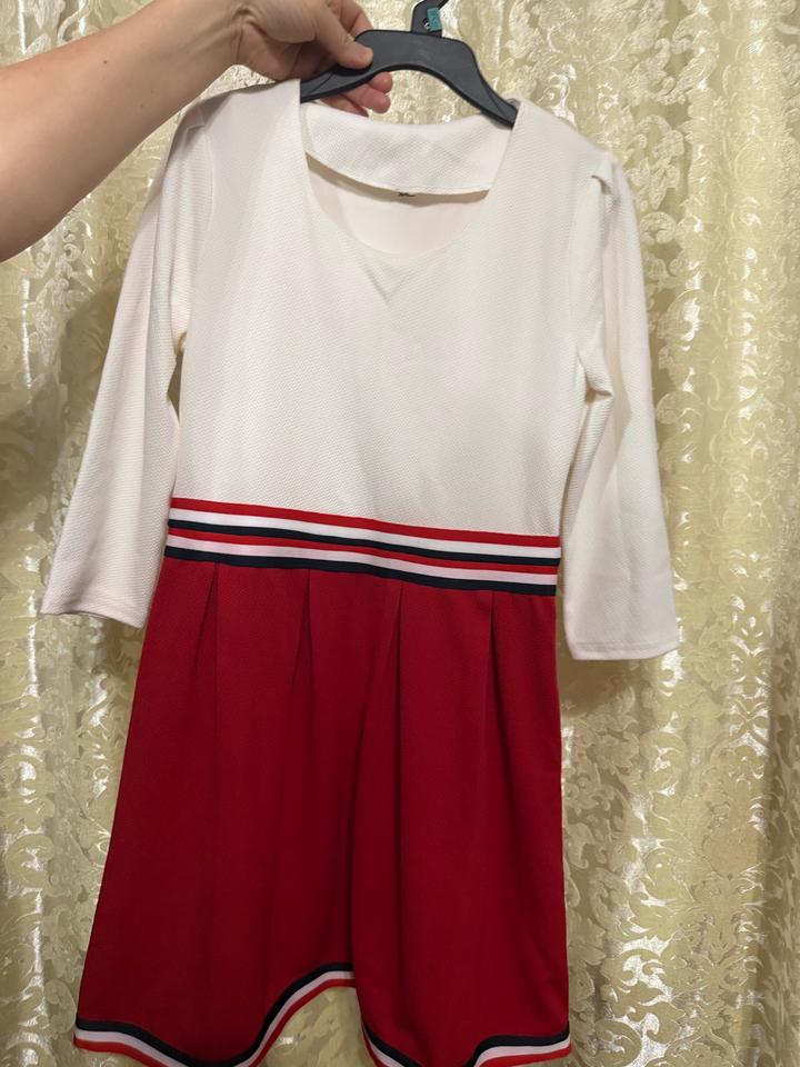 Подростковое платье