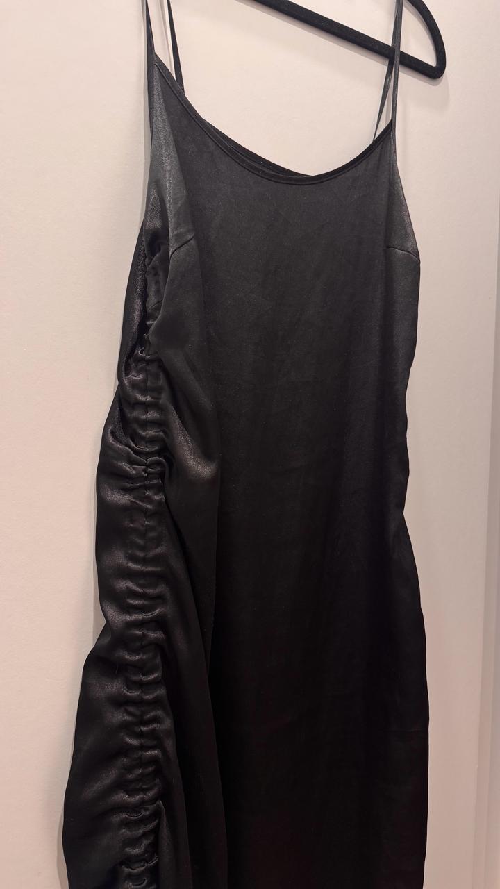 Платье шелковое