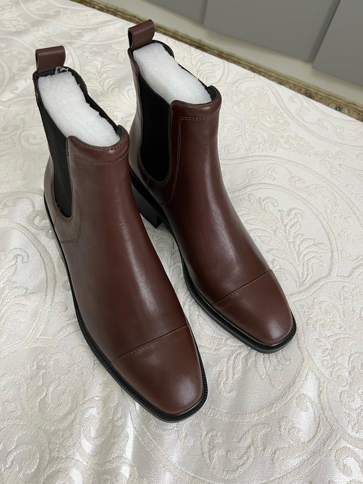 Продам новые демисезонные ботинки