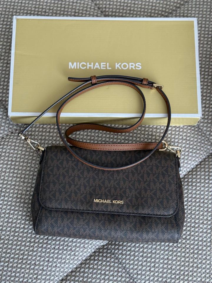 Сумка кросс боди Michael Kors