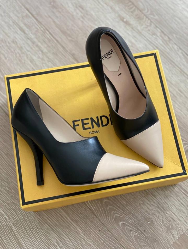 Туфли Fendi Размер 37,5 оригинал, в идеале.