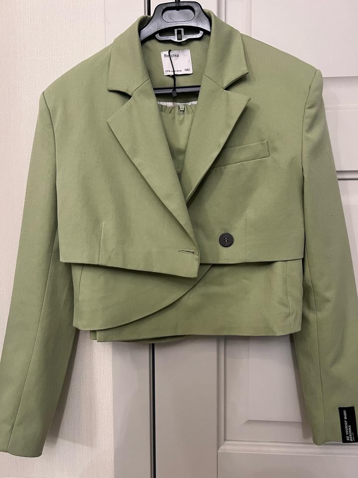 Двойка с юбкой