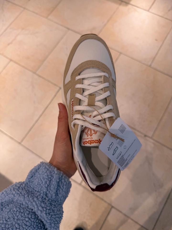 Кроссовки Reebok