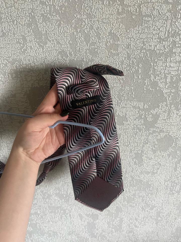 Галстук Valentino