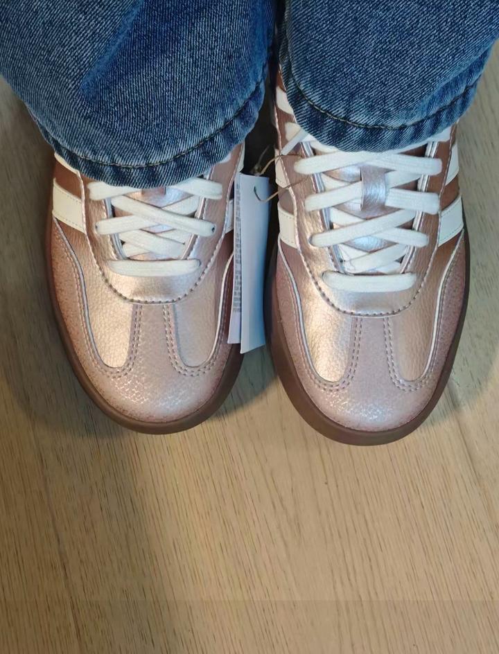Продам кеды Adidas
