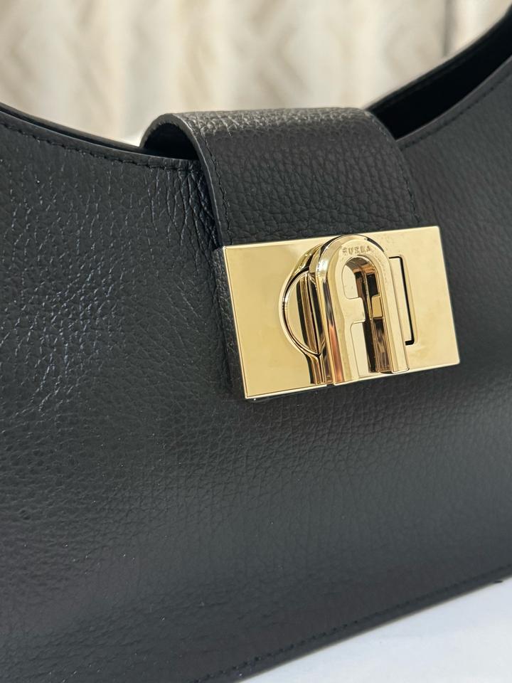Продам: Новая сумка Furla 1927 S Shoulder Bag Soft (Оригинал)