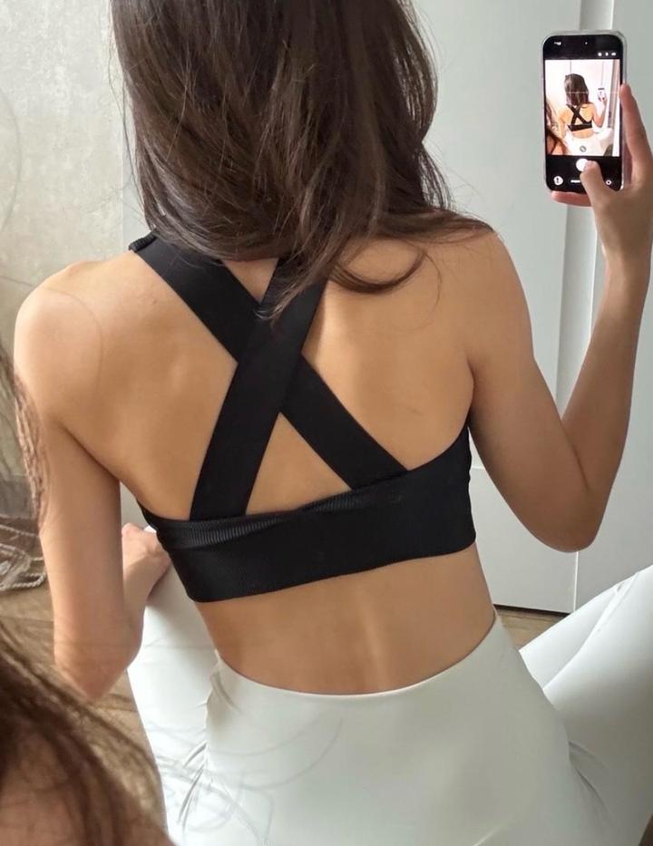 Топ спортивный H&M