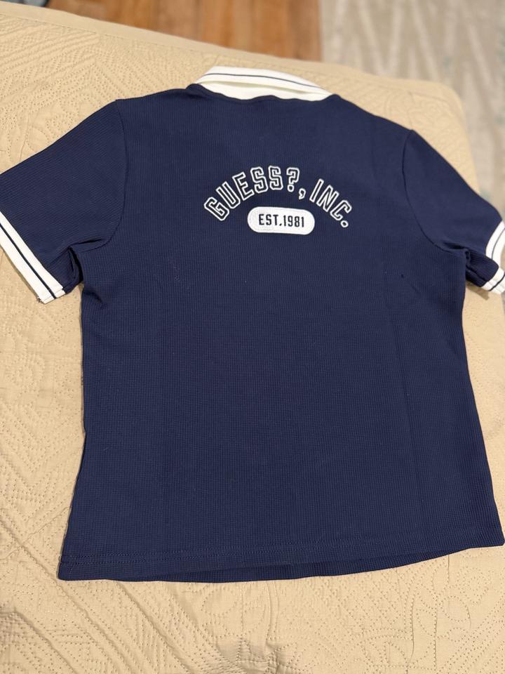 Футболка Guess s