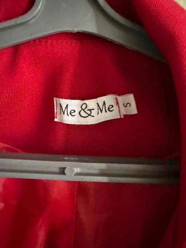 Пиджак красный приталенный