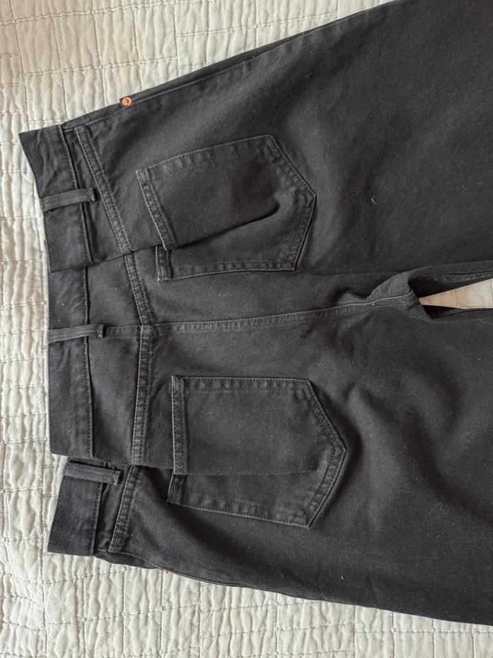 Черные джинсы Raey