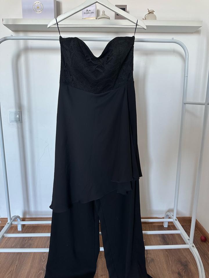 Комбинезон нарядный