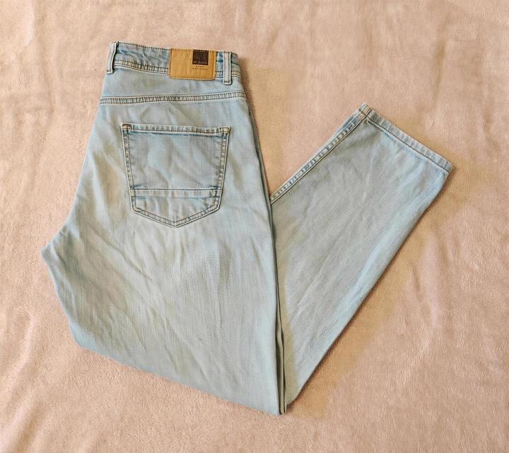 Джинсы, размер W32