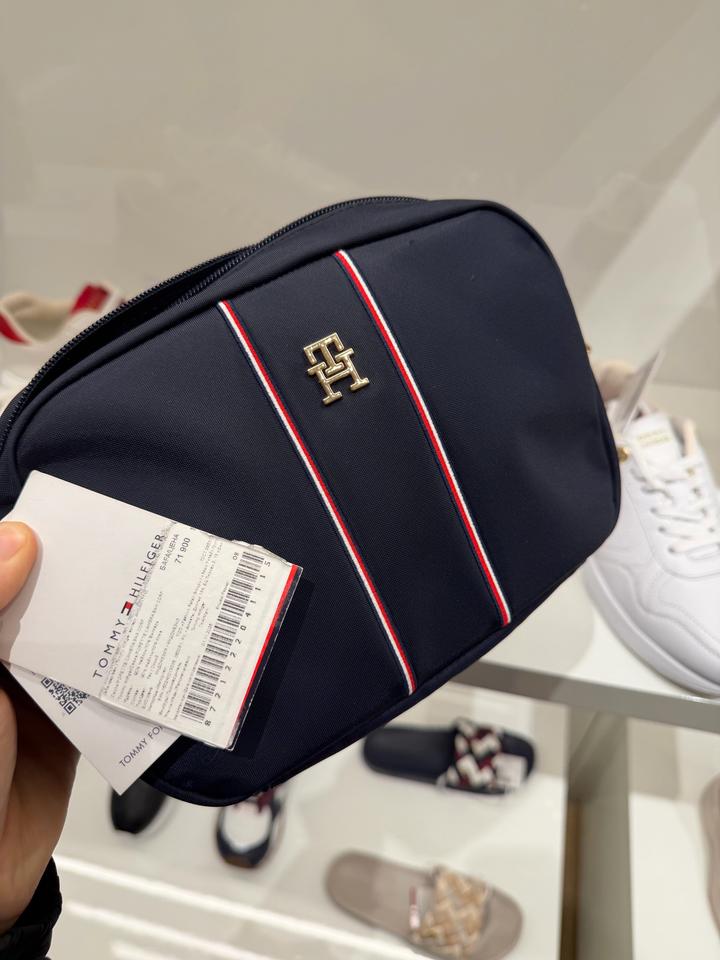 Сумка Tommy Hilfiger
