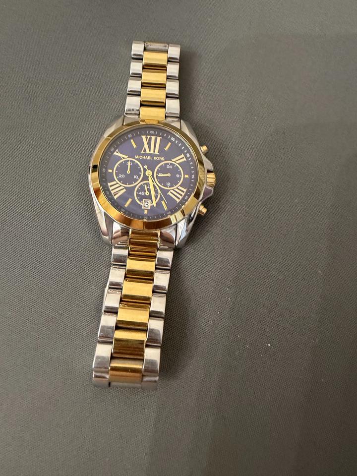 Часы Michael Kors