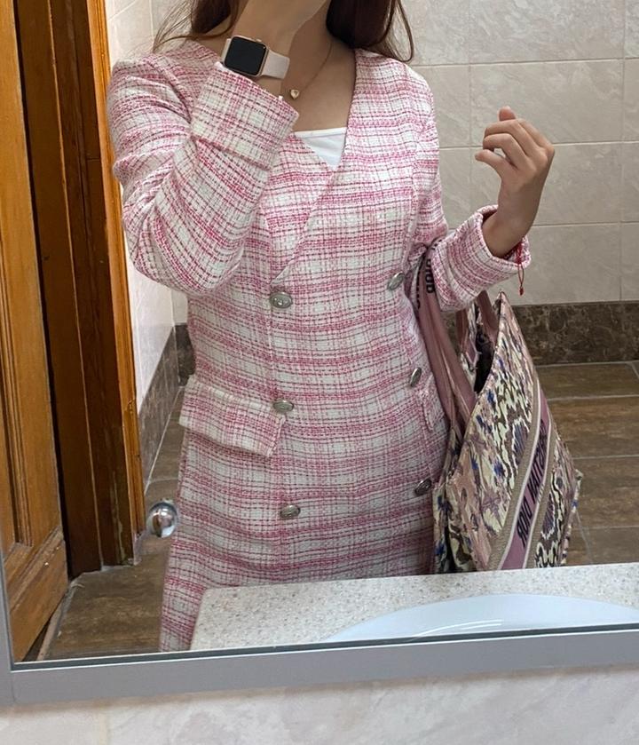Платье розовое