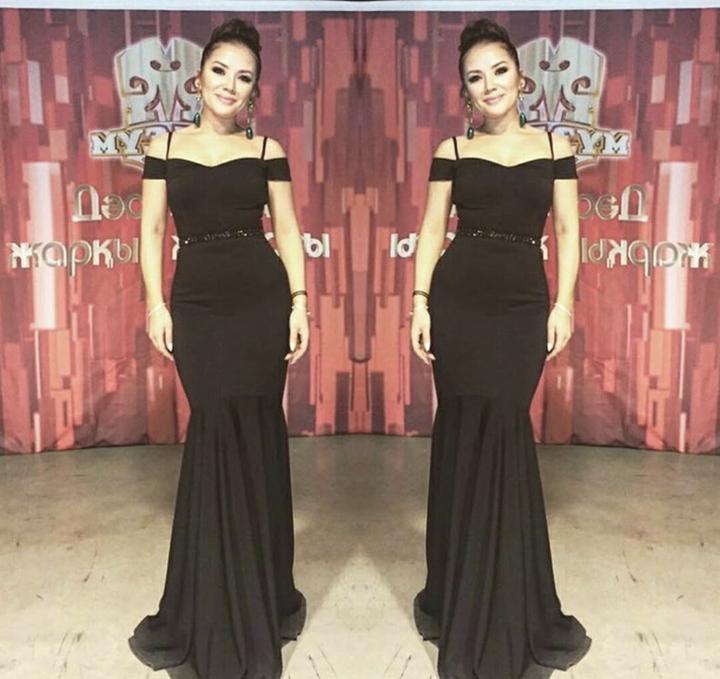 Вечернее платье от Isabel Garcia