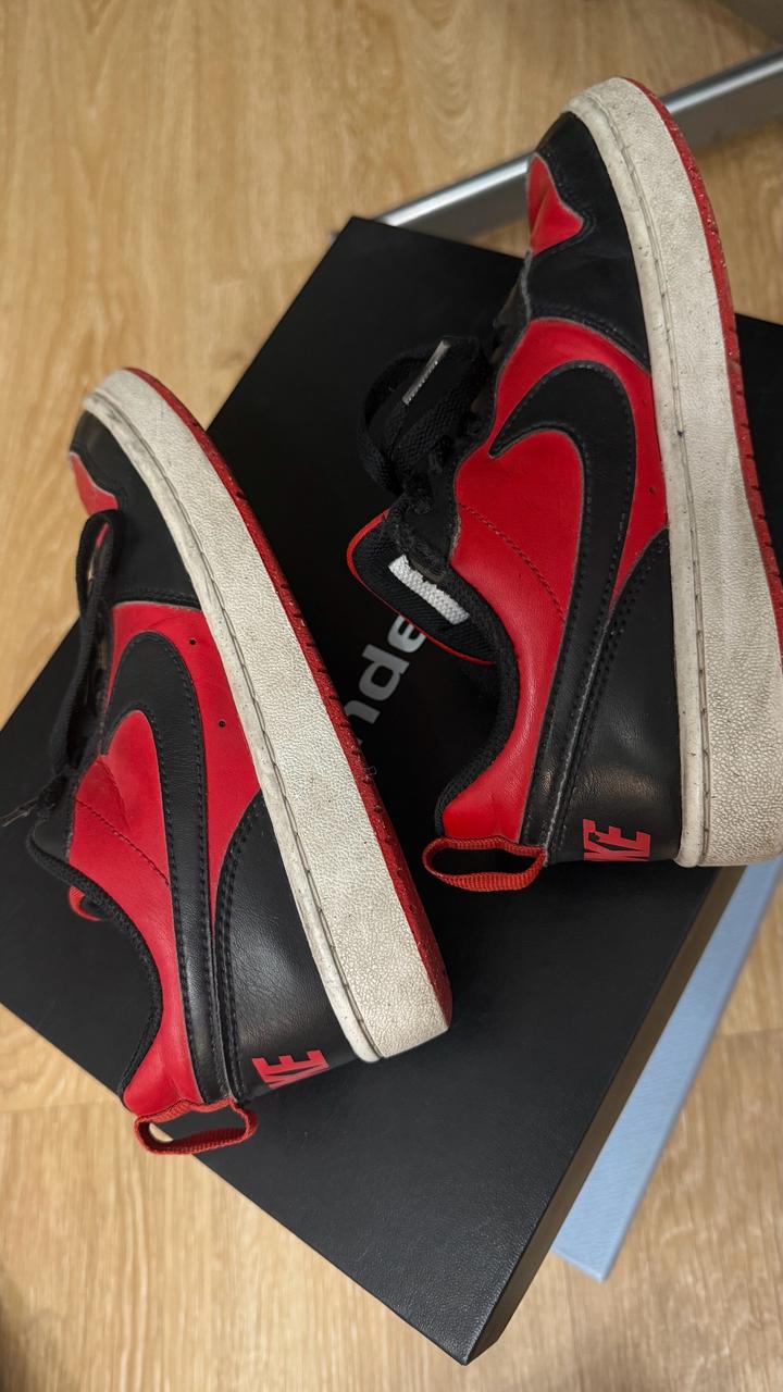 Кроссовки Nike
